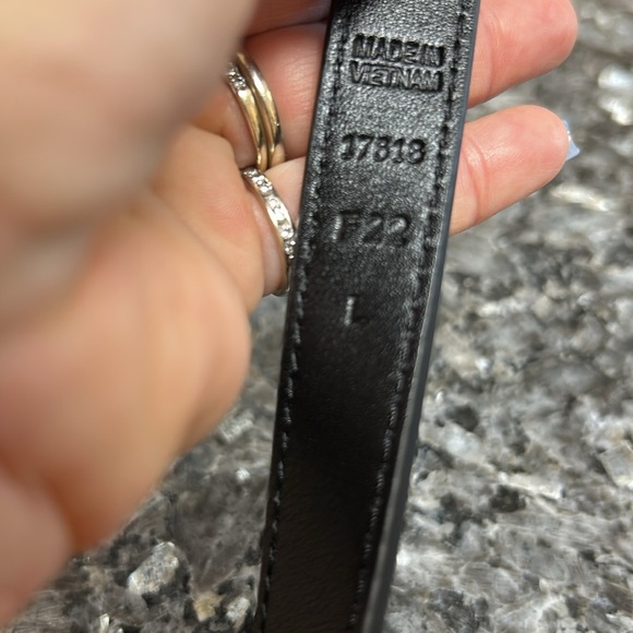 ⭐️NWOT Lauren Ralph Lauren Faux Snakeskin Black Belt with Gemstone Buckle⭐️ - Picture 6 of 8